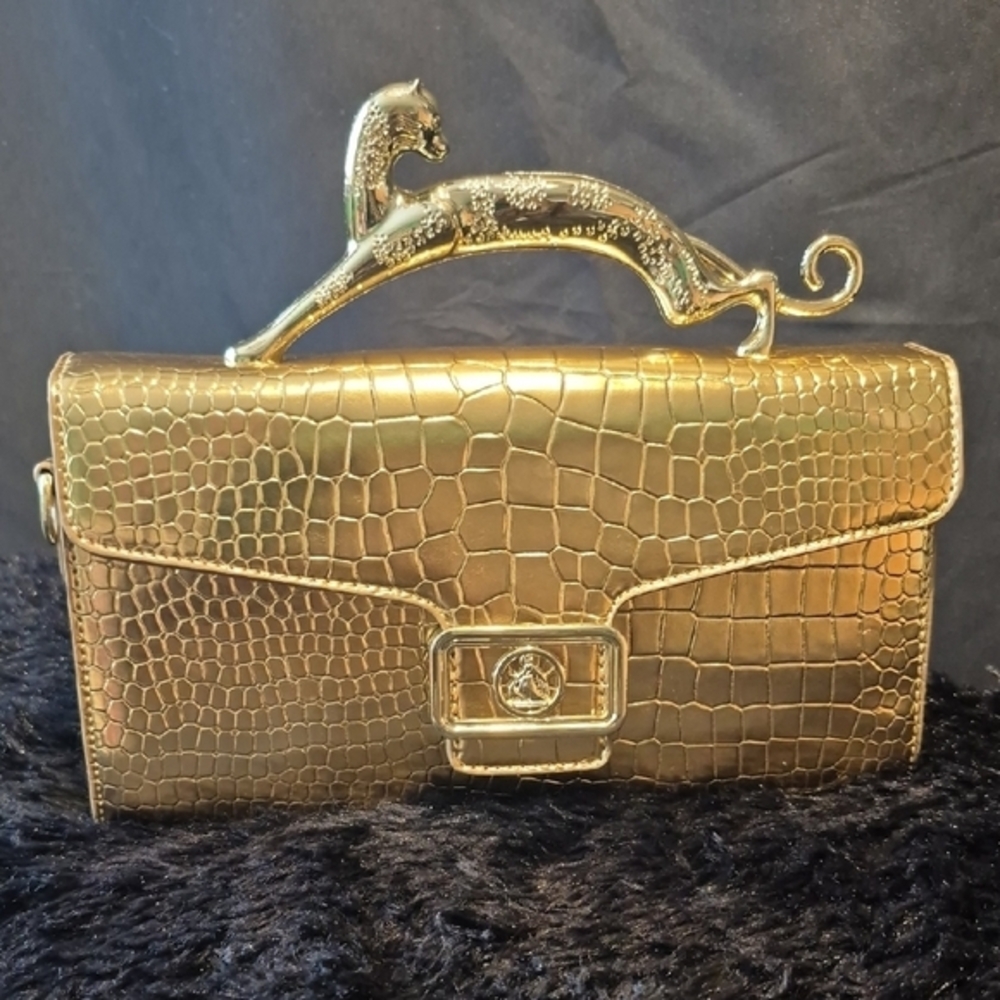 Chic Gold Crocodile Embossed Clutch with Gold Leopard Handle - Picture 4 of 17